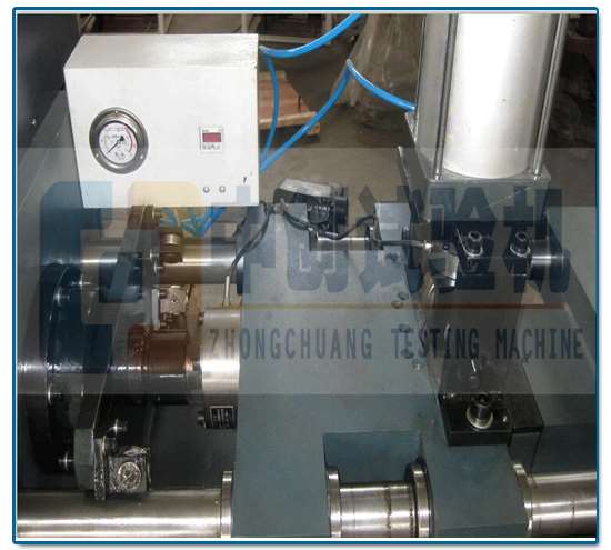 剎車(chē)片剪切試驗(yàn)機(jī)內(nèi)部結(jié)構(gòu)